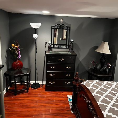 Quiet And Spacious Room1 Bolingbrook Ngoại thất bức ảnh